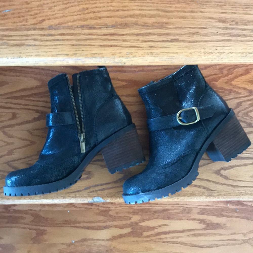 Black Lucky Brand boots